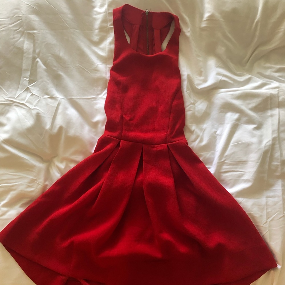 L’atiste Red Dress